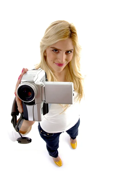 ビデオカメラをもつモデルの高角度のビュー — ストック写真