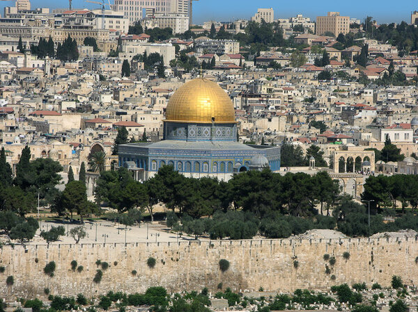 Gold cupola of the on The Temple mountain in Jerusalem.