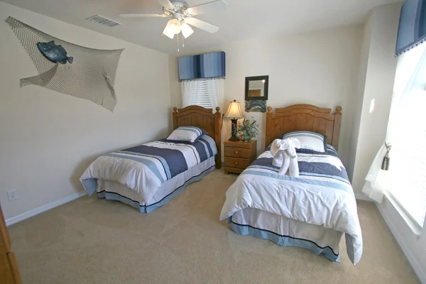 Twin Bedroom — Stock Photo, Image