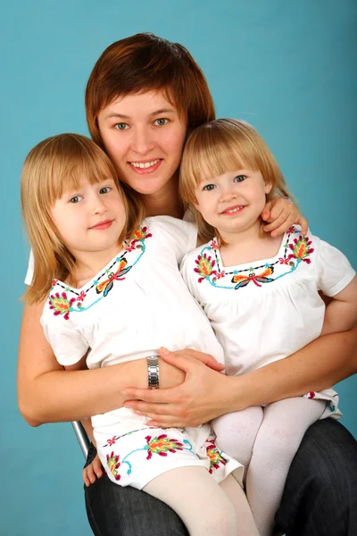 Mother with two daughters — Stock Photo, Image