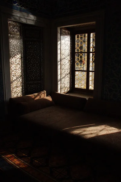 Widok z pokoju w pałacu topkapi, Istanbul — Zdjęcie stockowe