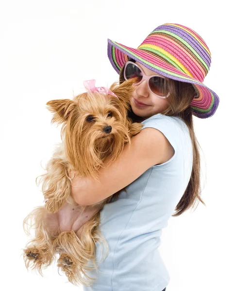 年轻女孩与约克夏犬 — 图库照片
