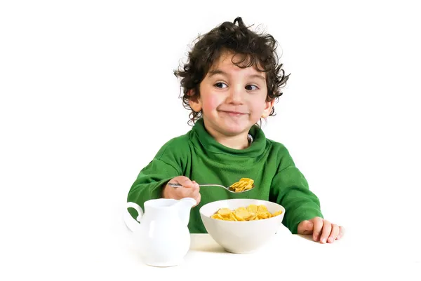 Gyerek eszik gabona — Stock Fotó