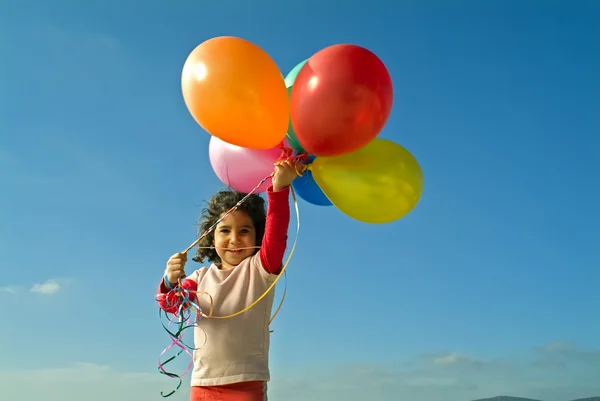 Flicka och baloons — Stockfoto