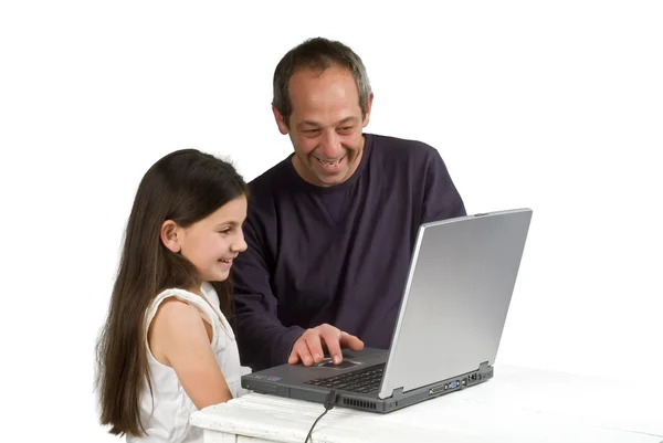 Vader dochter laptop — Stockfoto