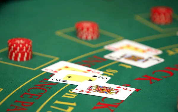 Blackjack in casino — Stockfoto
