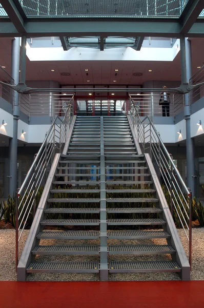 Escaleras modernas —  Fotos de Stock