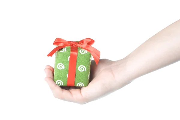 Hand holding geschenk — Stockfoto