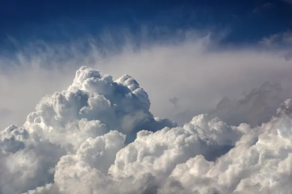 Δραματικά σύννεφα καταιγίδας — Φωτογραφία Αρχείου