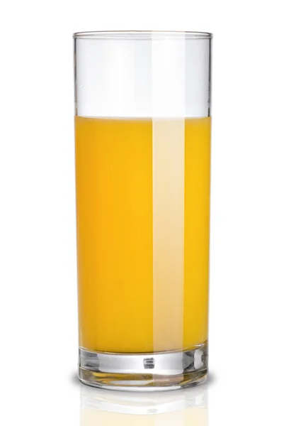 Kieliszek soku pomarańczowego na białym tle — Zdjęcie stockowe