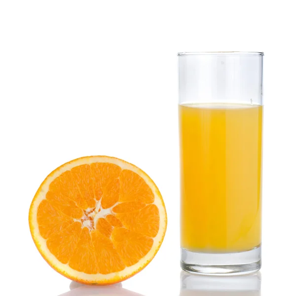 Suco de laranja e laranja — Fotografia de Stock
