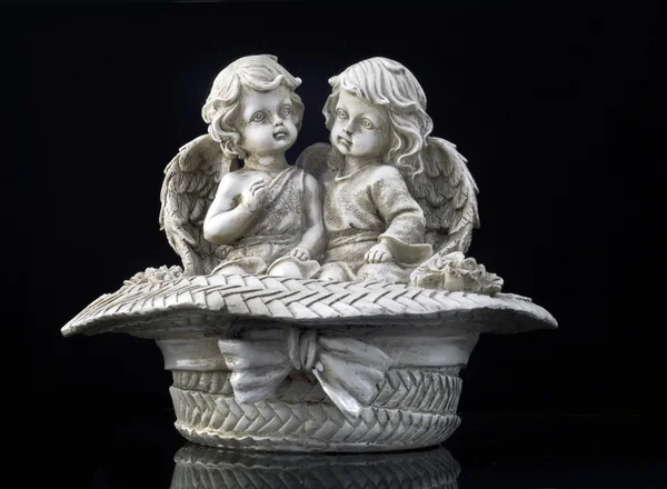 Dois belos anjos no chapéu wattled — Fotografia de Stock