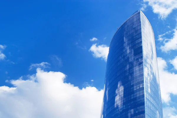 Futuristic skyscraper — Stock Photo, Image