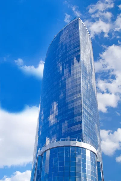Beautiful Futuristic skyscraper — Stock Photo, Image