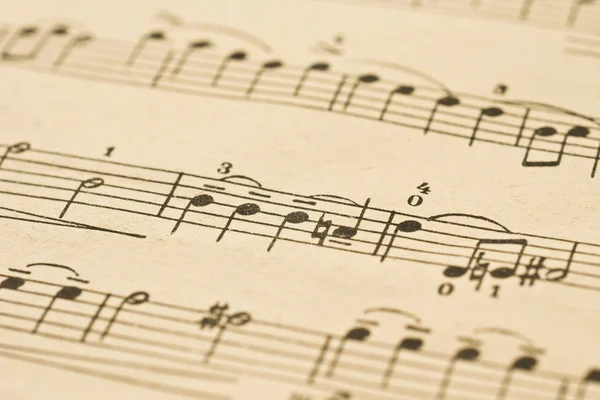 Muzyka klasyczna - notatki na arkuszu — Zdjęcie stockowe