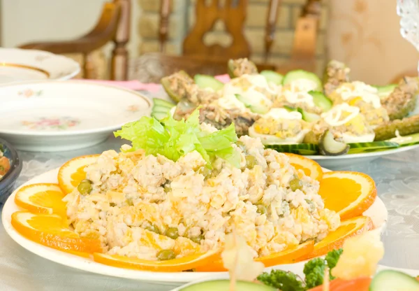 Salatalar ve mezeler. restoranda Ziyafet — Stok fotoğraf