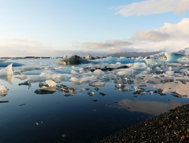 Jokulsarlon, glacier lagoon clipart