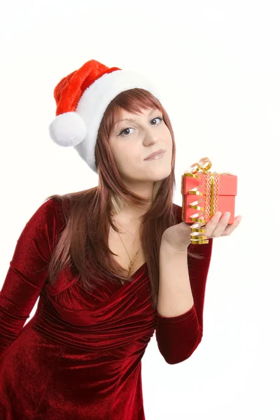 Presente de Natal em mãos da mulher — Fotografia de Stock