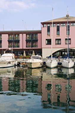 Harbor yansımalar