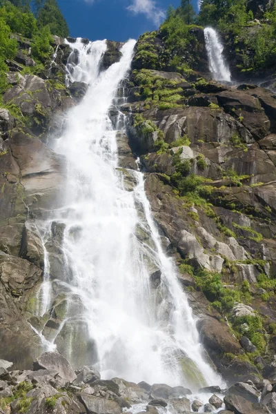 Nardis waterfalls, val di Genova — Stock Photo, Image