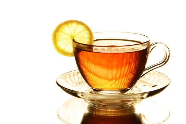レモンと紅茶のカップ/ティーカップ — ストック写真