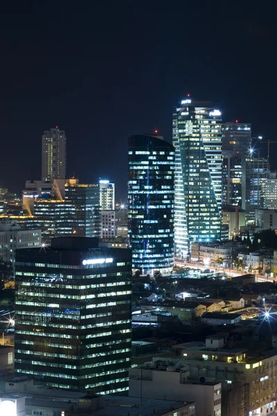 De skyline van tel aviv - nacht stad — Stockfoto