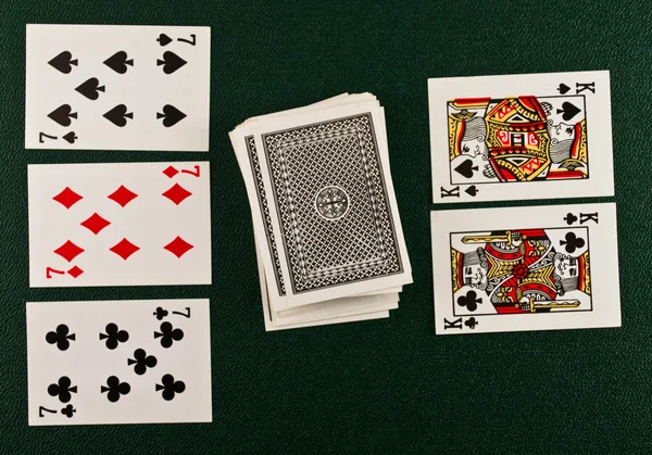 玩扑克牌的形象 — 图库照片