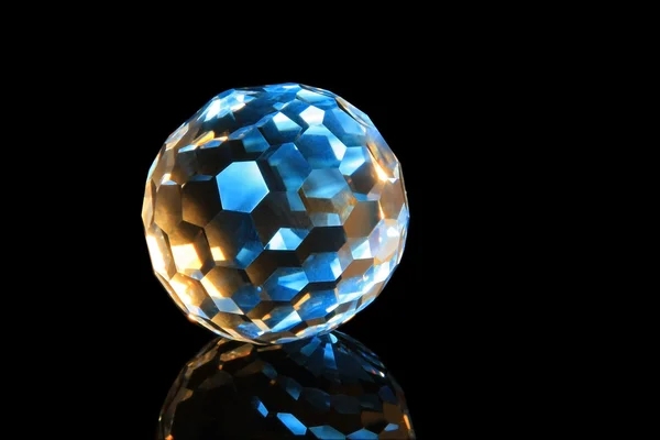 Esfera de cristal de corte mágico — Fotografia de Stock
