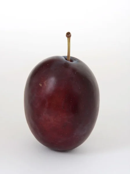 Juicy ripe plum — Stock Photo, Image
