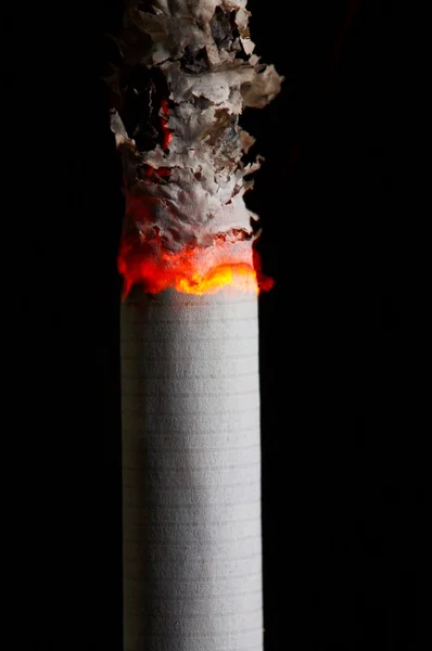Cigarros em declínio — Fotografia de Stock