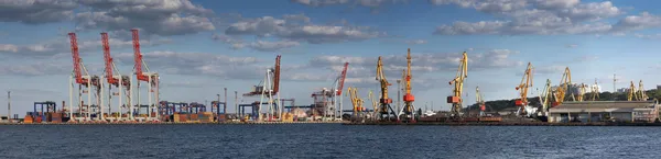 Panorama view on the port — Stock Photo, Image