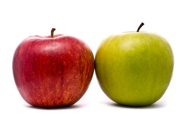 Červená a zelená Čerstvá jablka — Stock fotografie