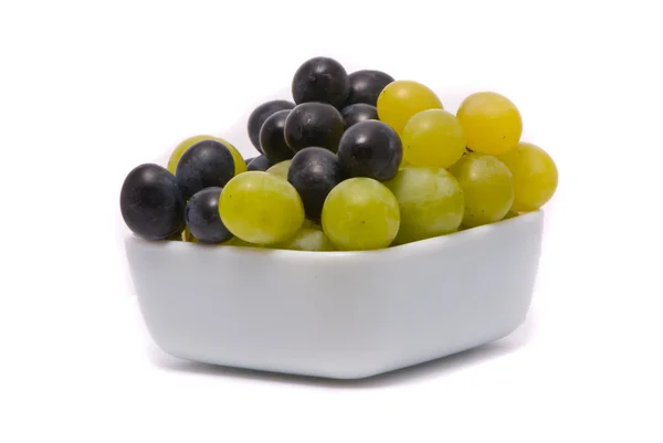 Groene en blauwe druiven — Stockfoto