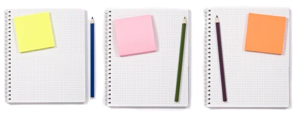 Conjunto de notas e lápis — Fotografia de Stock