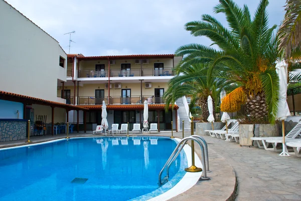 ギリシャの小さなホテル — ストック写真