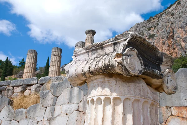 Ο ναός του Απόλλωνα στους Δελφούς. Ελλάδα — Φωτογραφία Αρχείου