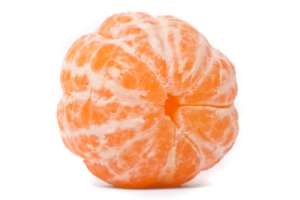 Mandarine juteuse sur fond blanc — Photo