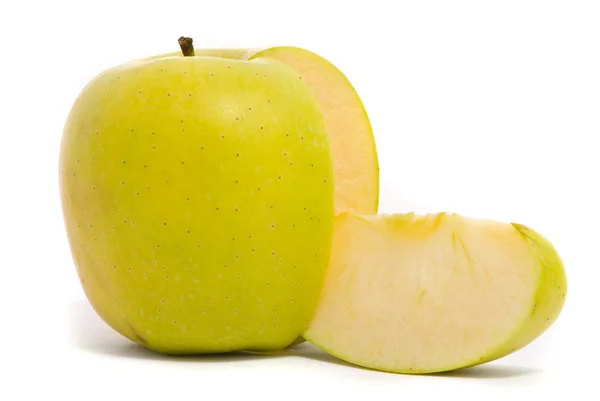 Plastry żółty dojrzałe jabłko — Zdjęcie stockowe