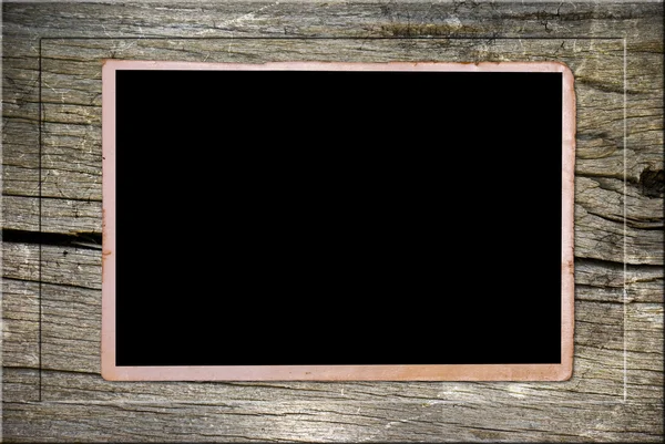 Винтажная фотооткрытка в деревянной рамке — стоковое фото