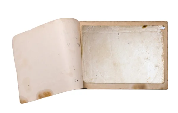 Старая книга с винтажным фото на странице — стоковое фото
