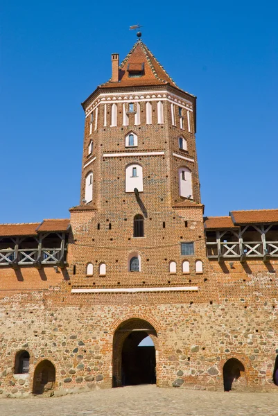 Tower of Mir Castle — Stock Photo, Image
