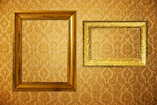 Vintage çerçevesinin üzerine altın duvar kağıdı — Stok fotoğraf