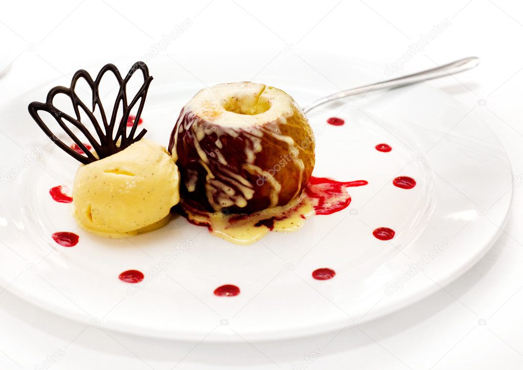 Baked apple with ice cream
