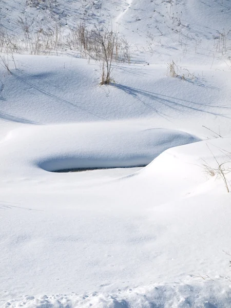 Зимова сцена зі снігом — стокове фото