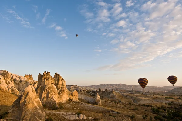 Balloons over Cappadocia — Stock Photo, Image
