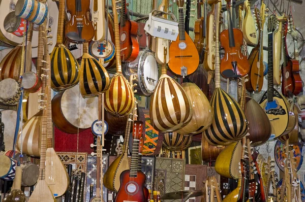 Tienda de instrumentos musicales . — Foto de Stock