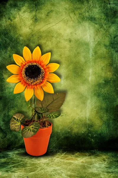 Künstliche Sonnenblume gelb — Stockfoto
