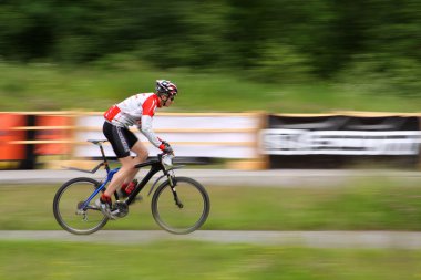 Mountainbiker yarış