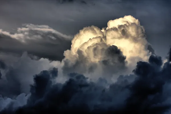 Storm wolken Stockfoto