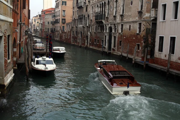Venecia calle de agua — Foto de Stock